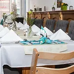 Parkhotel Fischer 3*