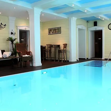 Parkhotel Fischer فندق